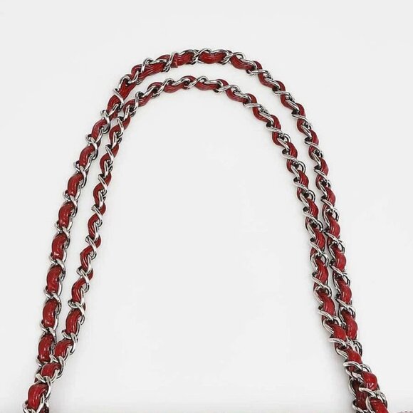 Chanel Red Quilted Patent Leather Classic Medium Double Flap Bag - Picture 2 of 9